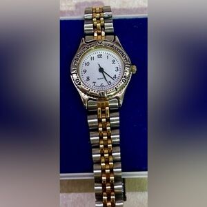 Vintage Two-Tone Gold and Silver Women's Quartz Watch
